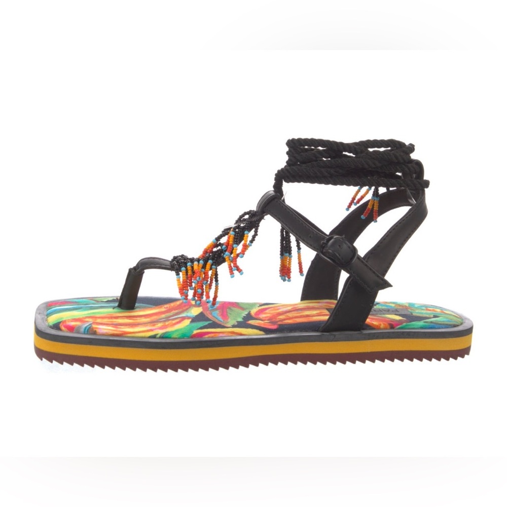 FARM RIO Black Banana Beaded Flat Sandal SZ-8. Nwot